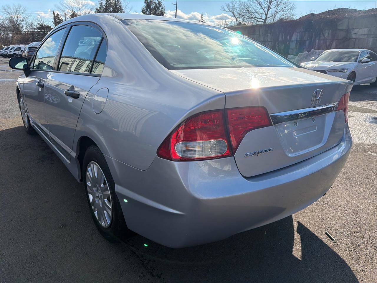 Used 2010 Honda Civic DX-VP image 5