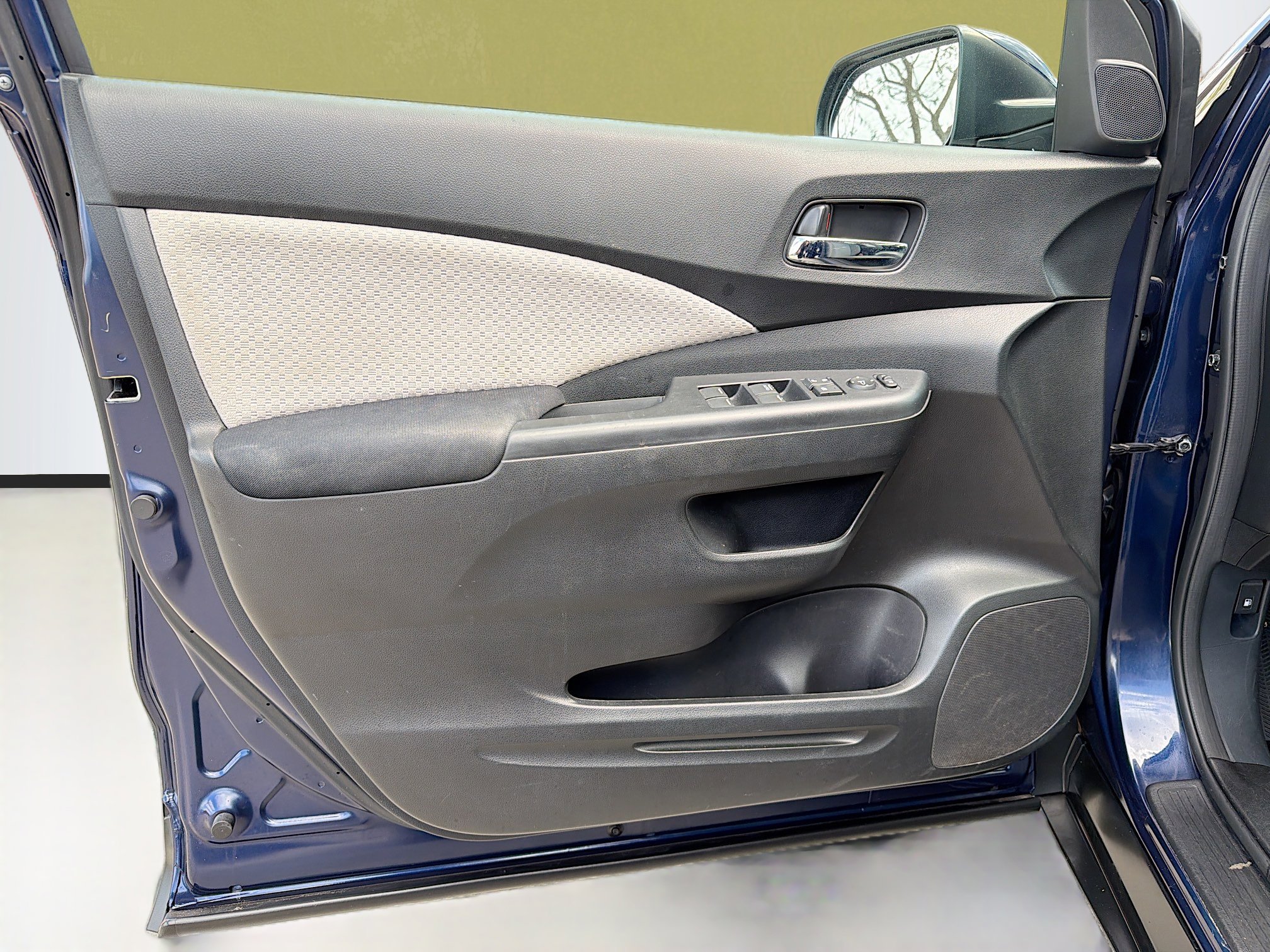 Used 2016 Honda CR-V EX image 21