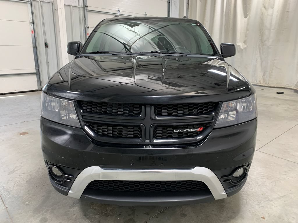 Used 2017 Dodge Journey Crossroad w/ Popular Equipment Group FWD image 29