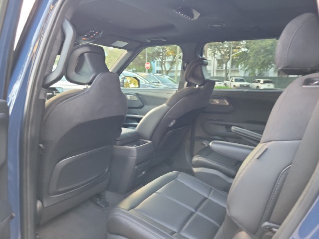Used 2027 Kia Telluride SX Prestige AWD/4WD image 7