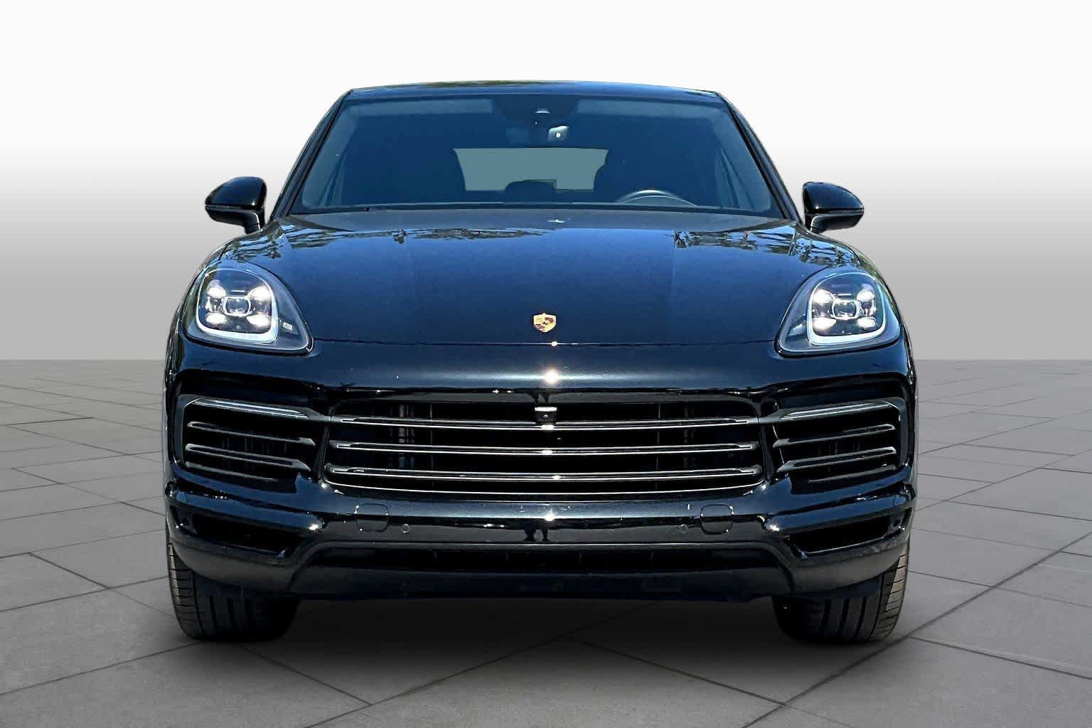 Used 2023 Porsche Cayenne Coupe AWD/4WD image 4