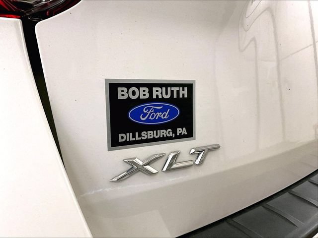 Used 2021 Ford Explorer XLT w/ Equipment Group 202A AWD/4WD image 13