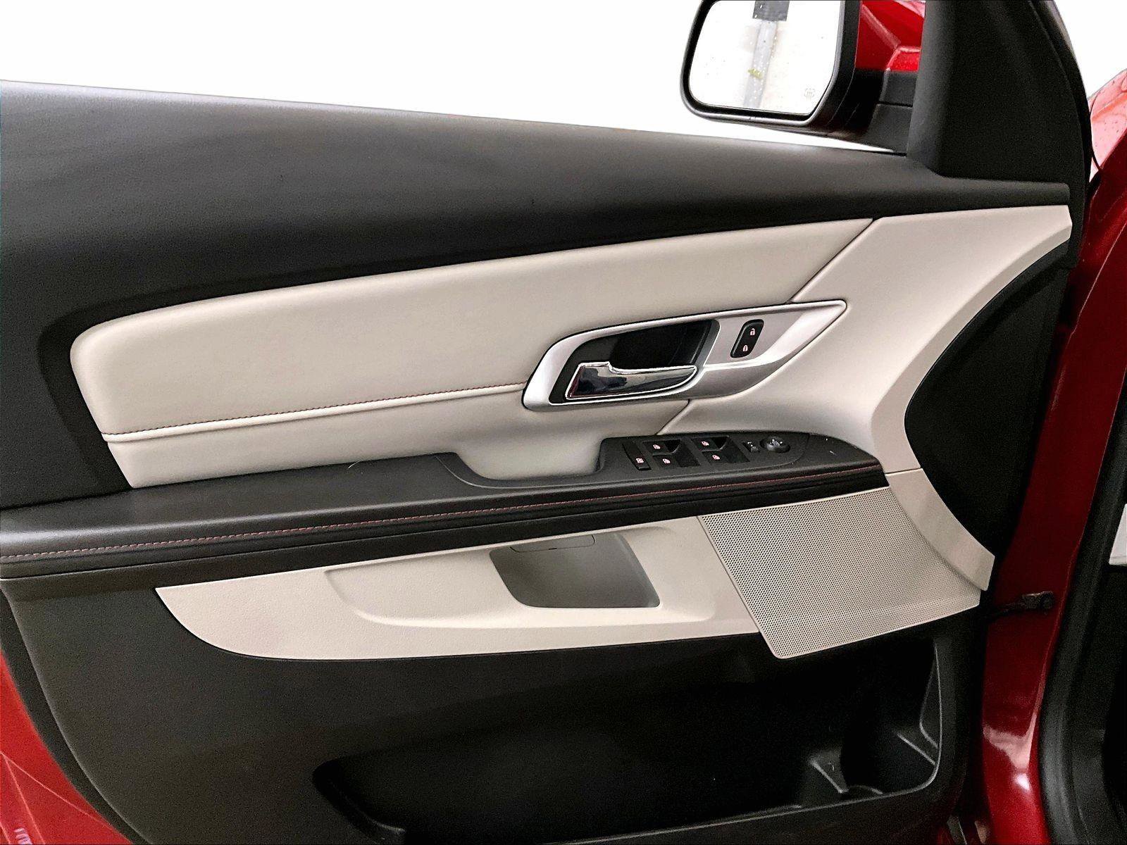 Used 2015 GMC Terrain SLE image 22