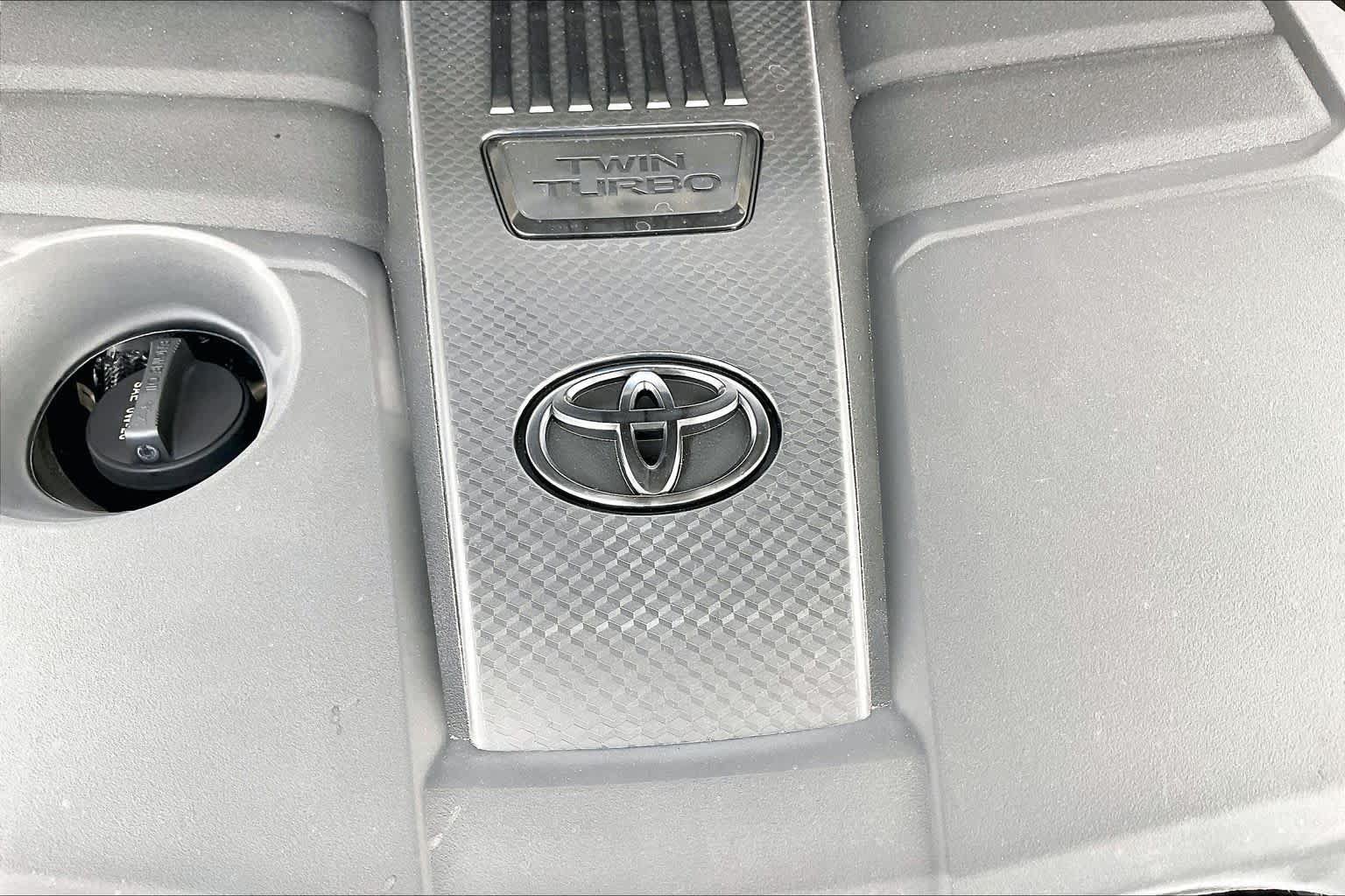 New 2026 Toyota Tundra Limited AWD/4WD image 16