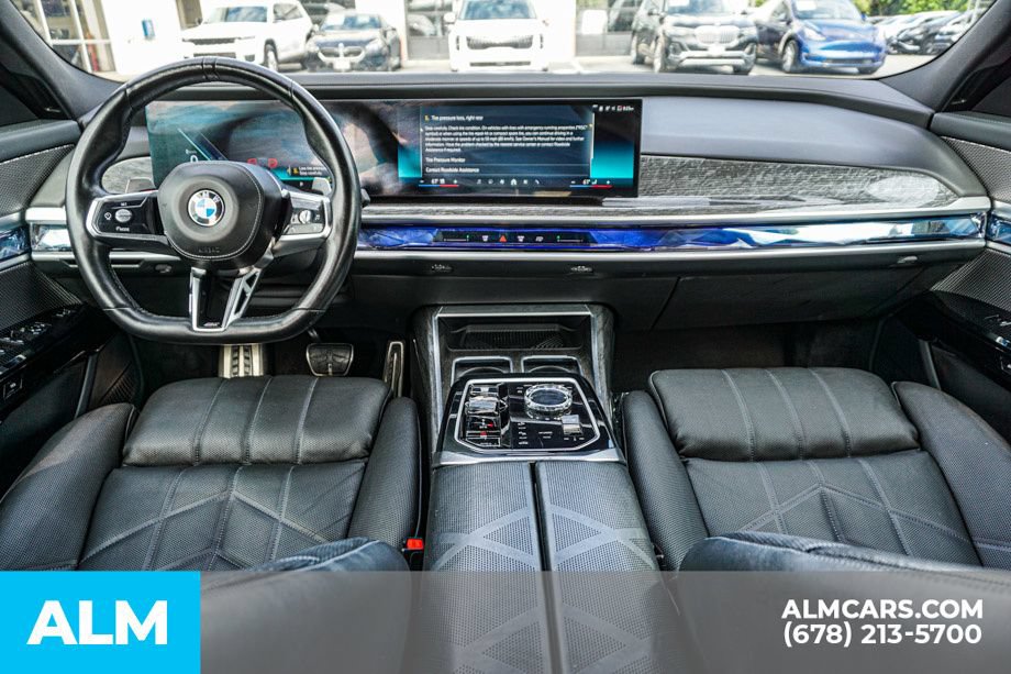 Used 2024 BMW 740i xDrive AWD/4WD image 24