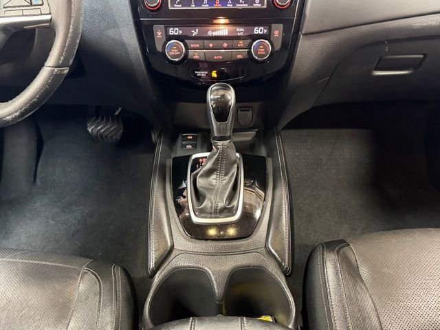 Used 2020 Nissan Rogue SL FWD image 14