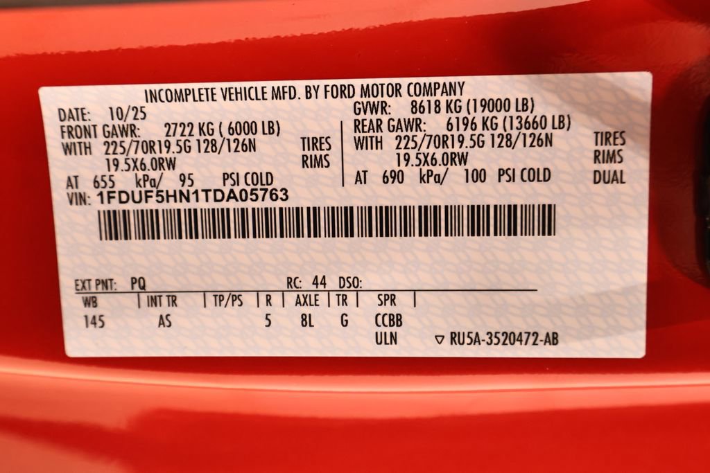 New 2026 Ford F550 4x4 Regular Cab Super Duty image 31