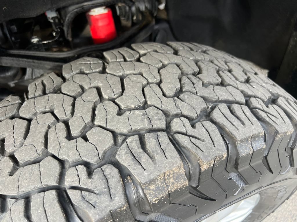 Used 2023 GMC Sierra 2500 SLE w/ SLE Value Package; image 26