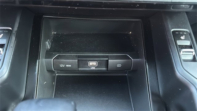 Used 2020 Kia Telluride S image 19