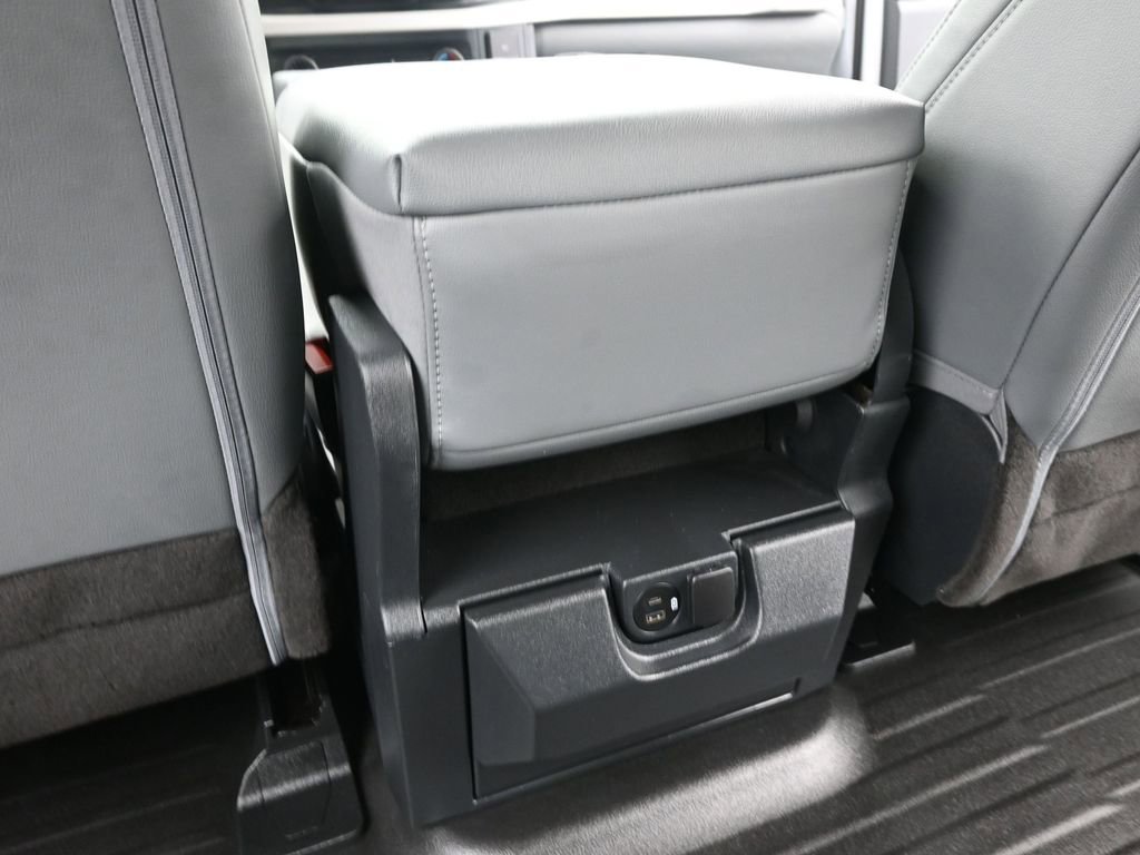 Used 2022 Ford F150 XL w/ Equipment Group 101A High AWD/4WD image 11