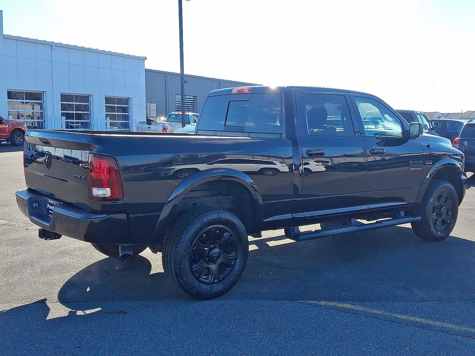 Used 2017 RAM 2500 Laramie w/ Sport Appearance Group image 9