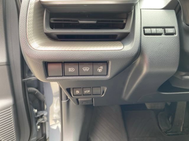 Certified 2025 Toyota Prius Limited w/ Limited Premium Package FWD image 16