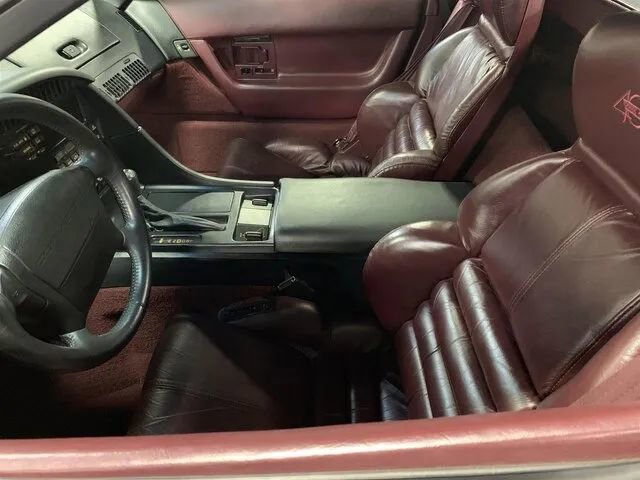 Used 1993 Chevrolet Corvette Convertible 2D image 7