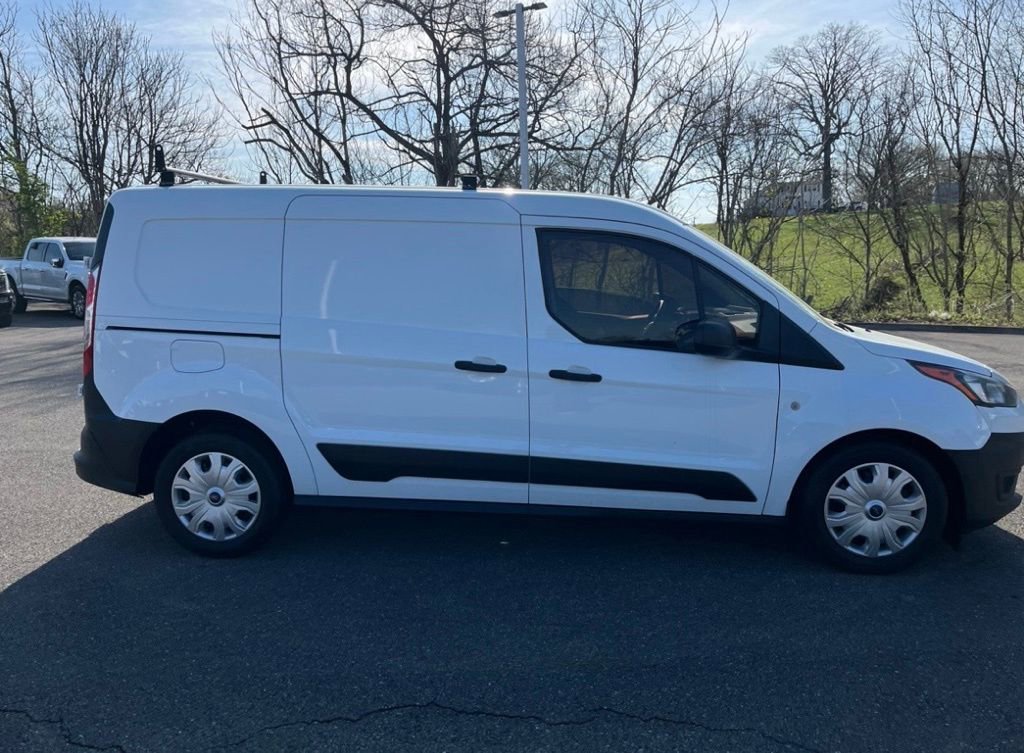 Certified 2022 Ford Transit Connect XL image 4