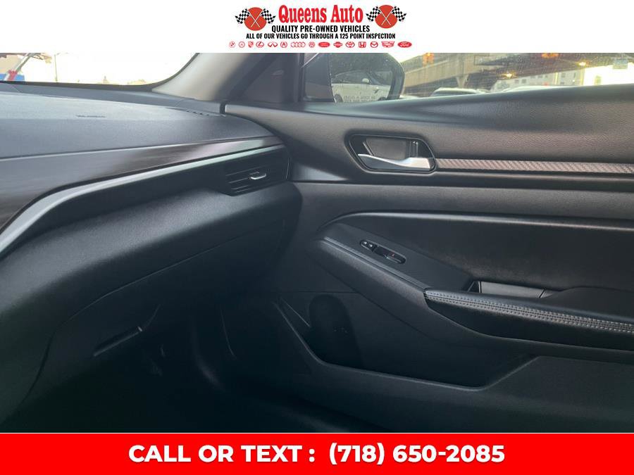 Used 2024 Nissan Altima 2.5 SV image 13