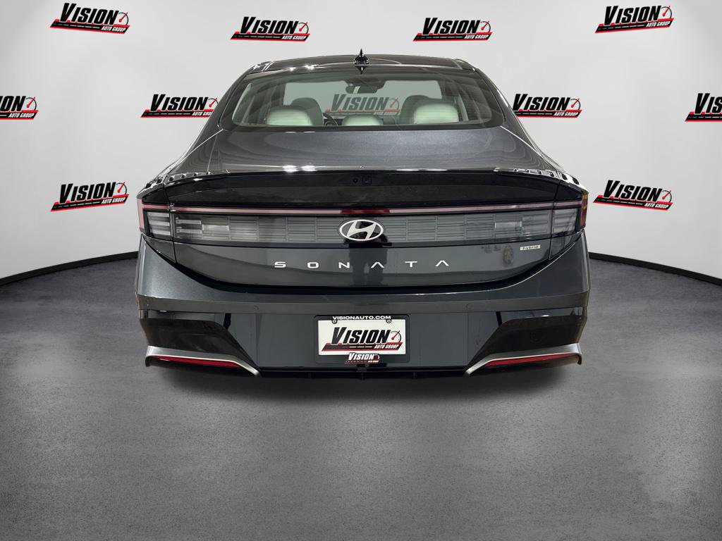 New 2026 Hyundai Sonata Limited FWD image 4
