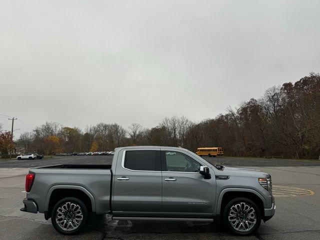 Used 2023 GMC Sierra 1500 Denali Ultimate AWD/4WD image 4