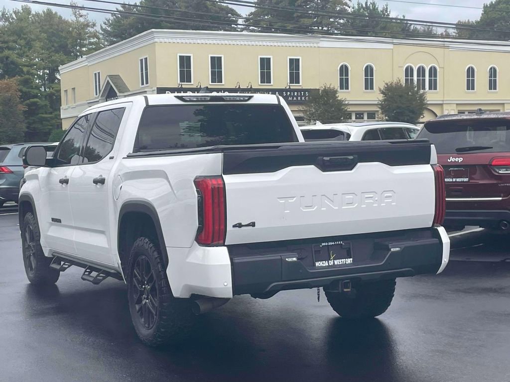 Used 2022 Toyota Tundra SR5 w/ SR5 Convenience Package image 7