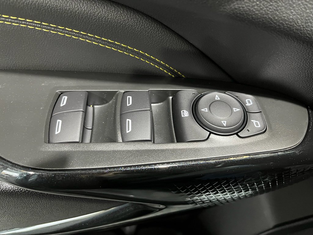 Used 2026 Chevrolet Trax LT FWD image 28
