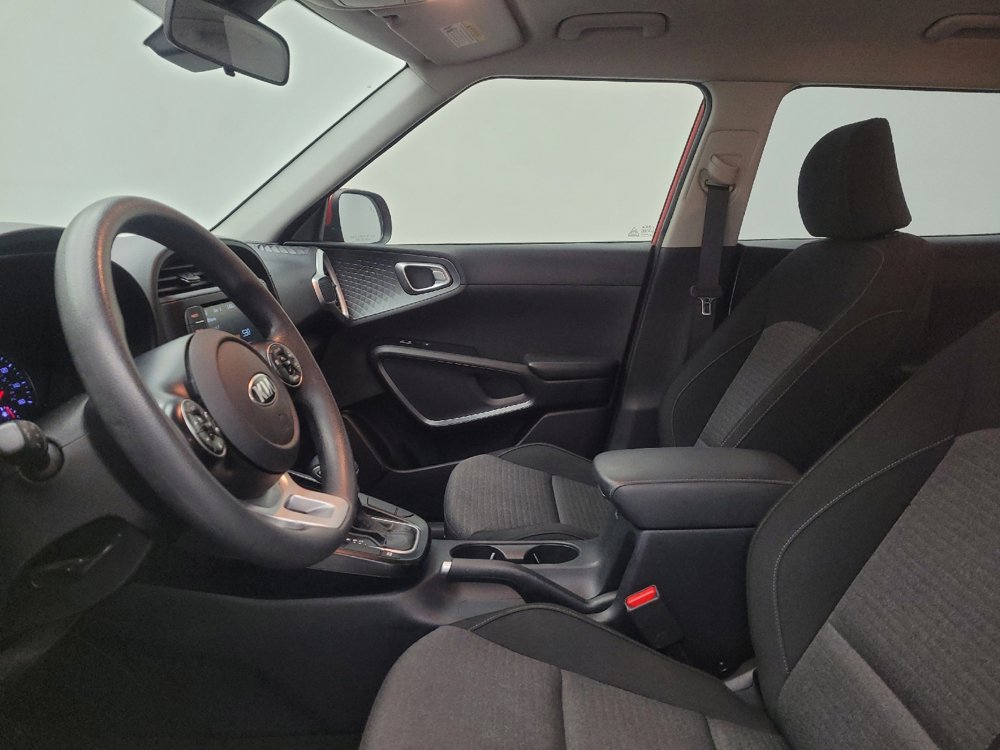 Used 2021 Kia Soul S image 17