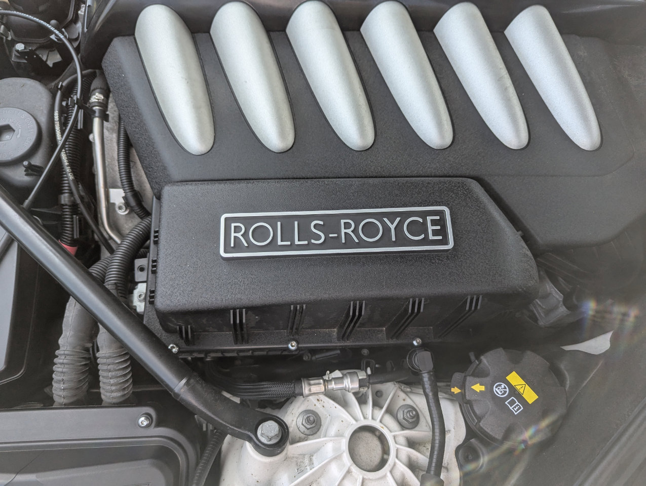 Used 2018 Rolls-Royce Dawn image 60