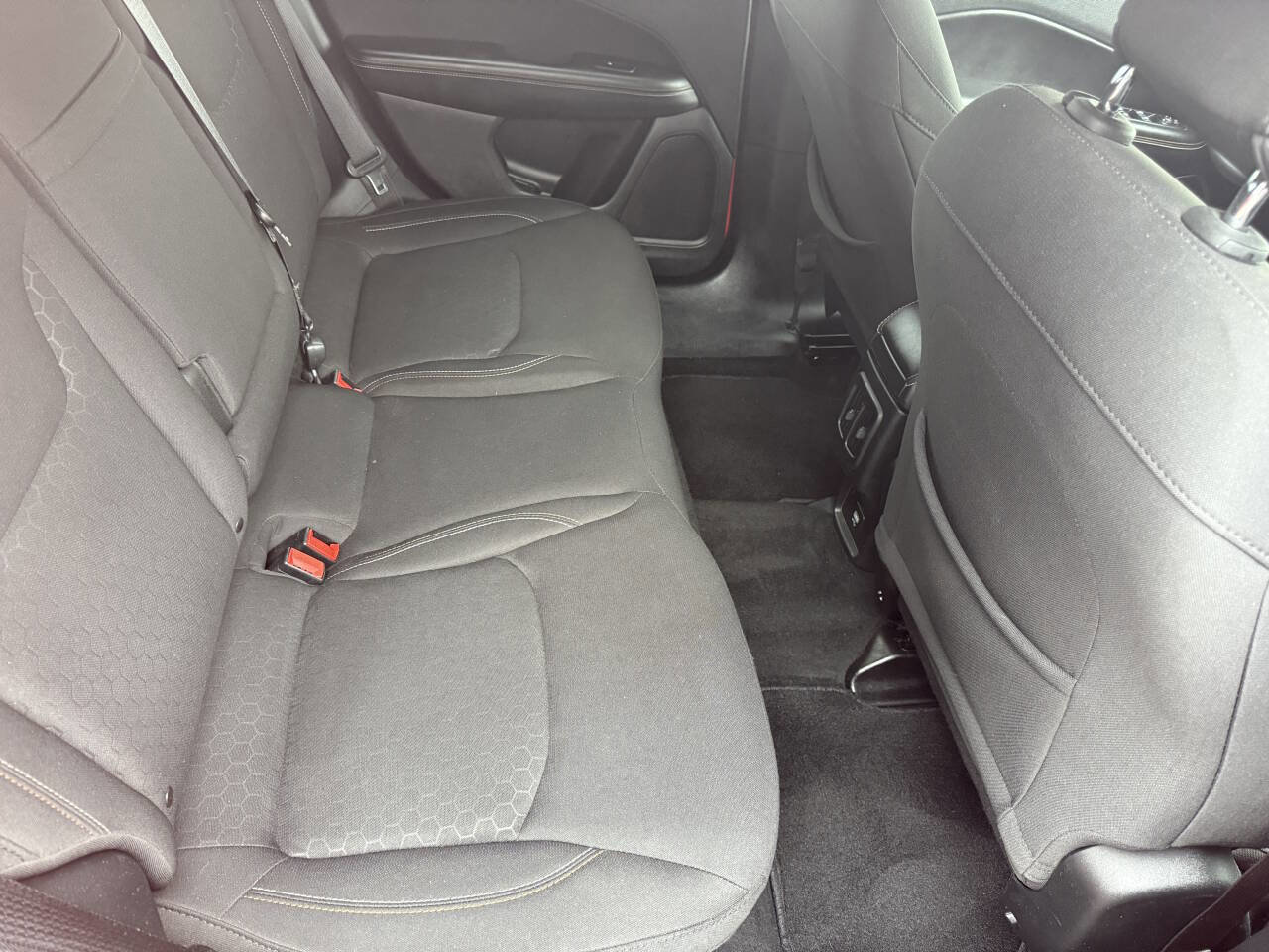 Used 2018 Jeep Compass Sport image 13