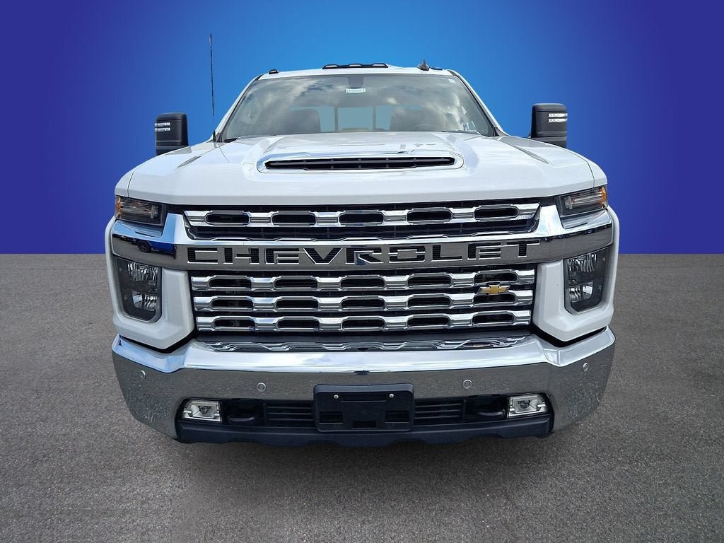 Used 2020 Chevrolet Silverado 3500 LT w/ All Star Edition AWD/4WD image 2