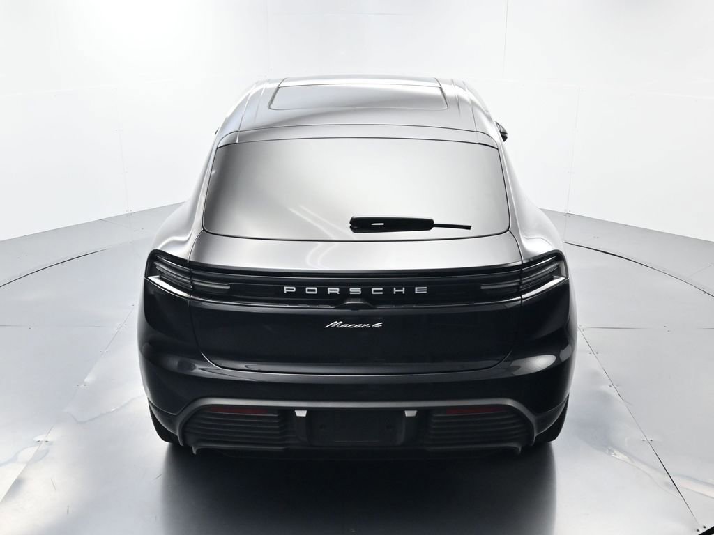 Certified 2024 Porsche Macan 4 Electric image 39
