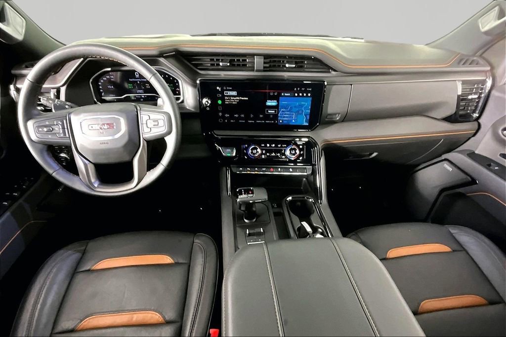 Certified 2025 GMC Sierra 1500 AT4 w/ AT4 Premium Package AWD/4WD image 8