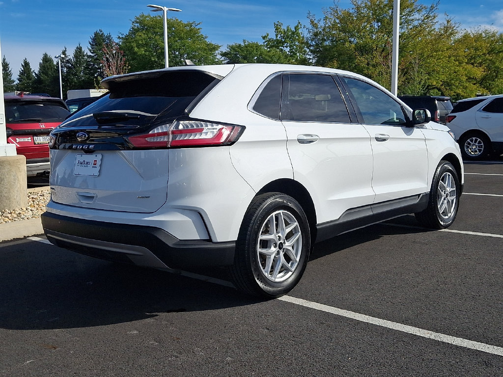 Used 2024 Ford Edge SEL AWD/4WD image 6