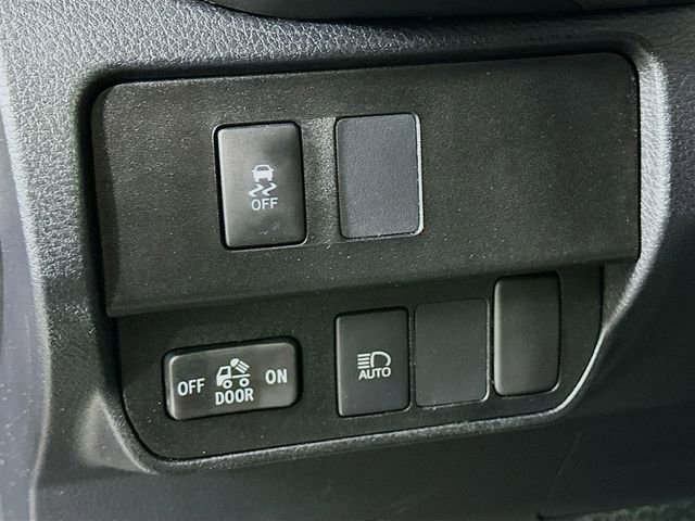 Certified 2022 Toyota Tacoma SR5 image 12