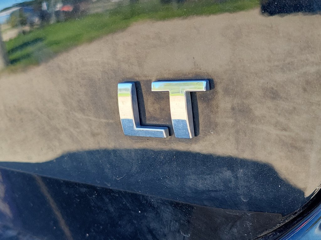 Used 2020 Chevrolet Equinox LT FWD image 6