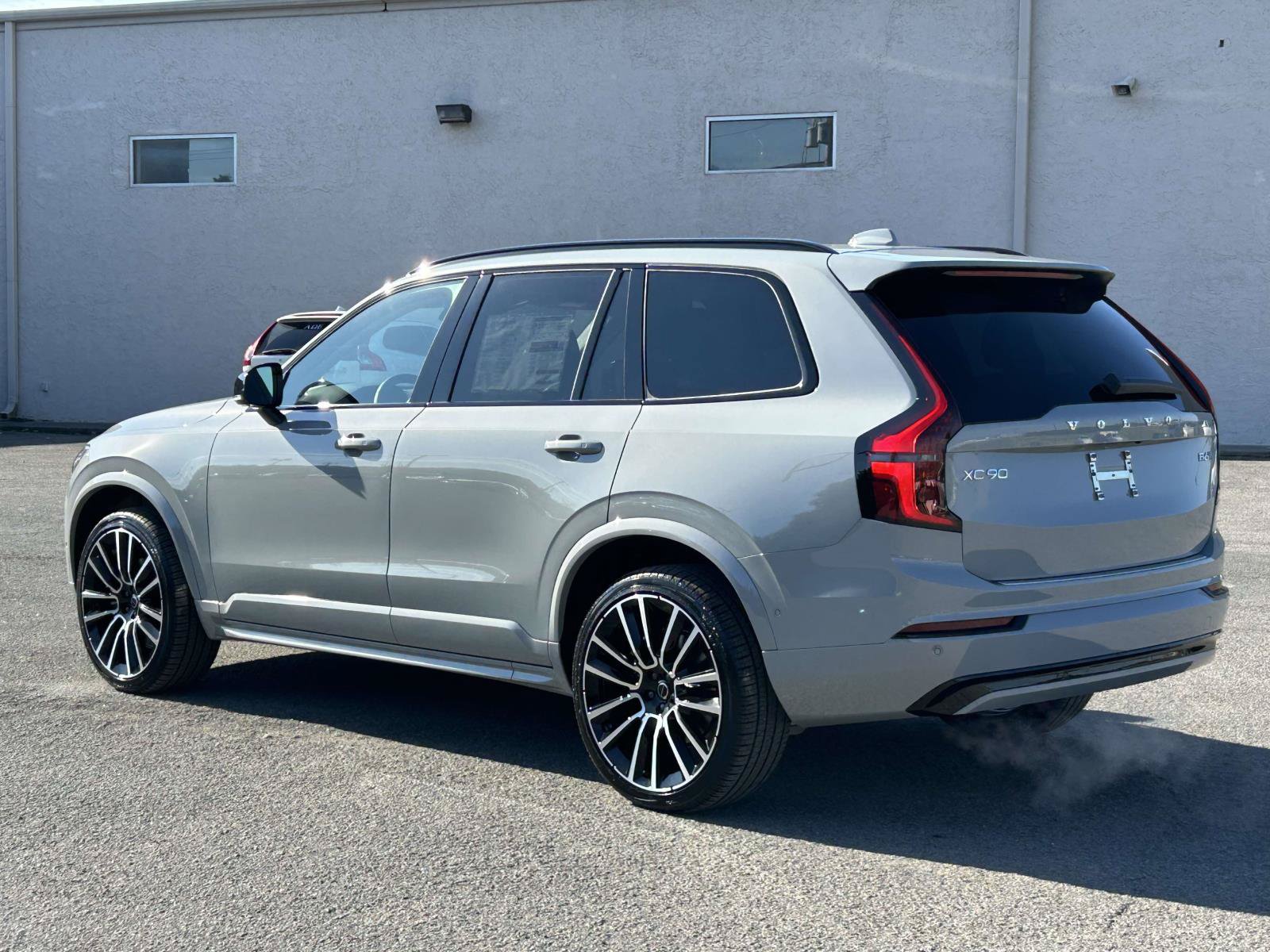New 2026 Volvo XC90 B6 Ultra w/ Lounge Package AWD/4WD image 5