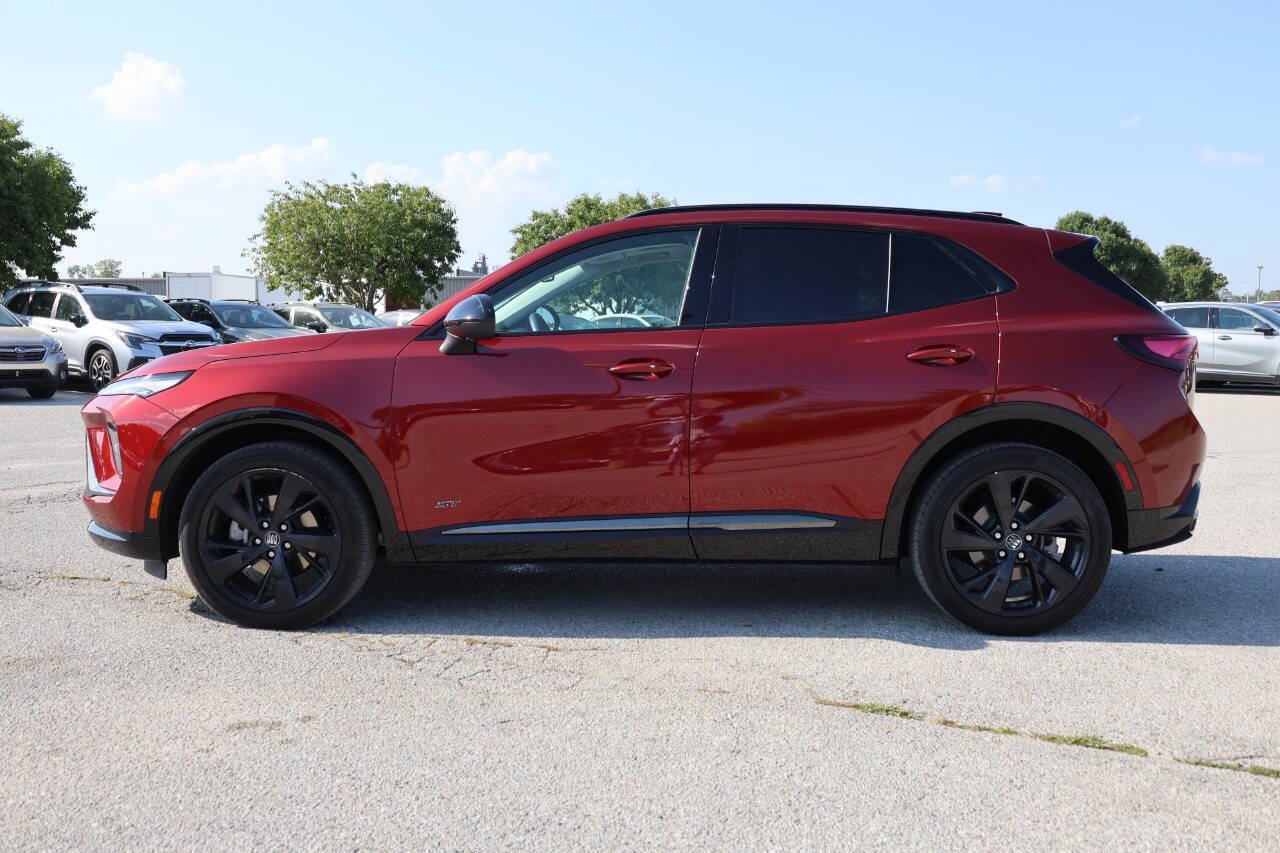 Used 2024 Buick Envision Sport Touring AWD/4WD image 8