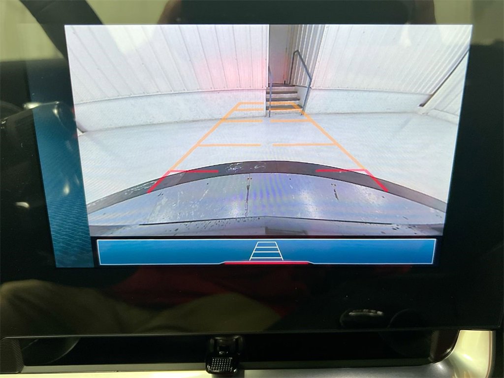 Used 2025 Chevrolet Corvette Stingray Coupe w/ 1LT image 15