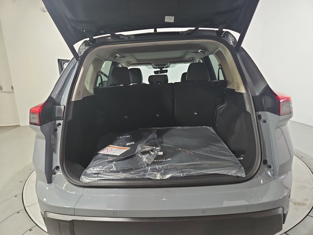 New 2026 Nissan Rogue SV image 22