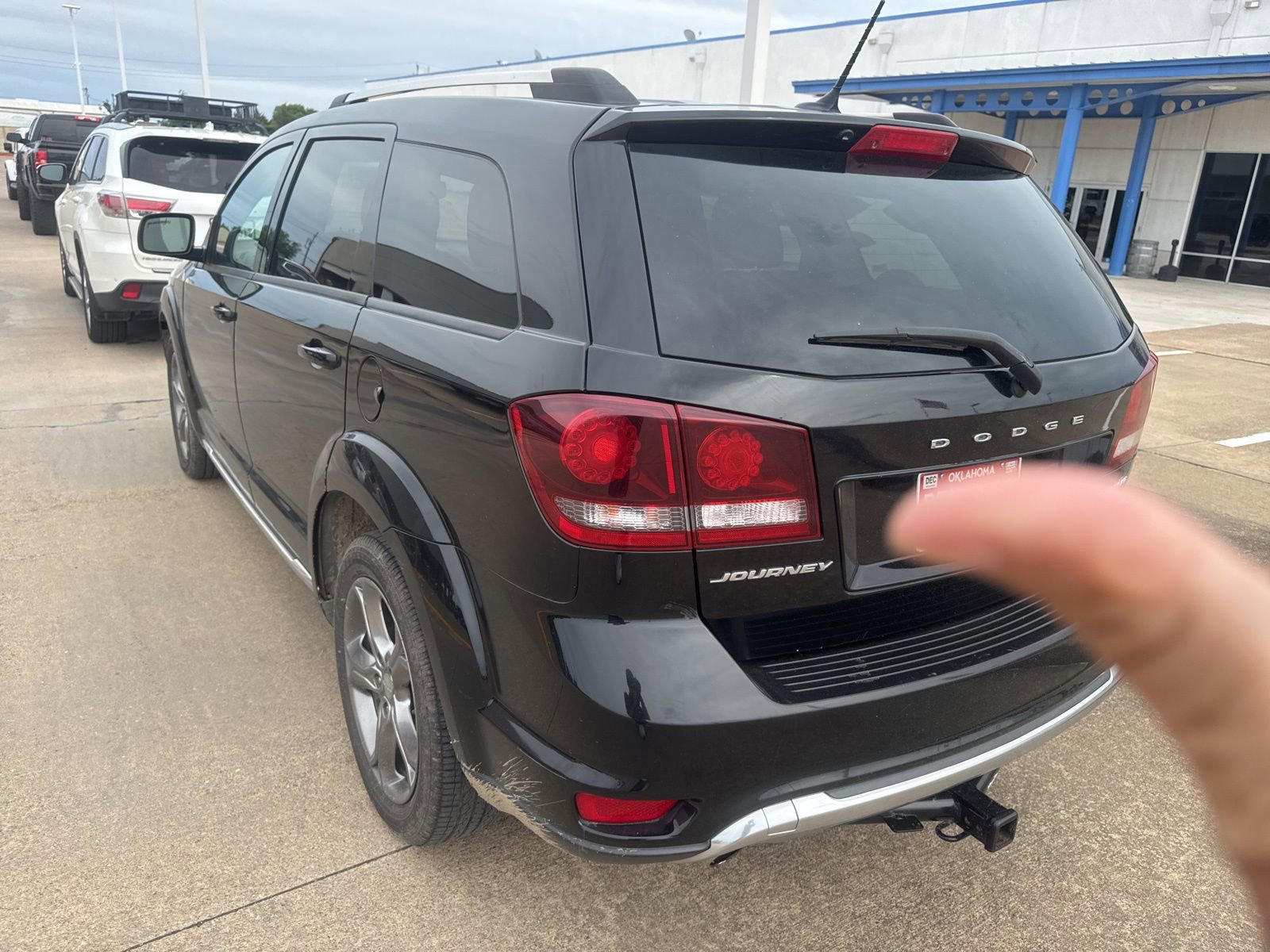Used 2017 Dodge Journey Crossroad image 3