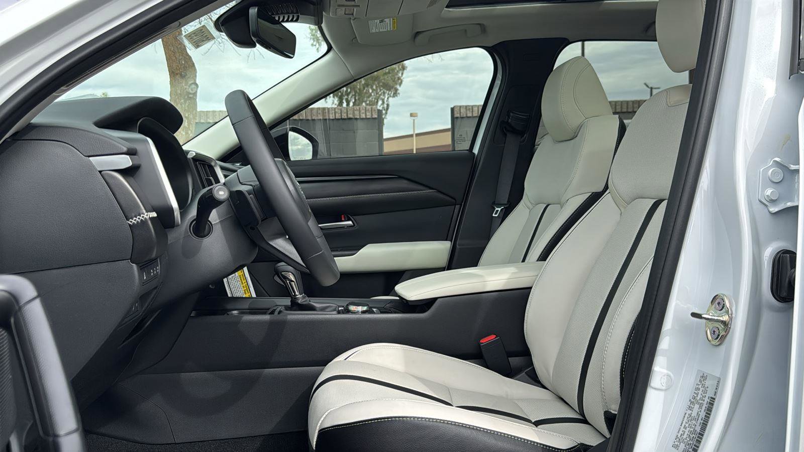 New 2026 MAZDA CX-50 AWD 2.5 S w/ Cargo Package image 22