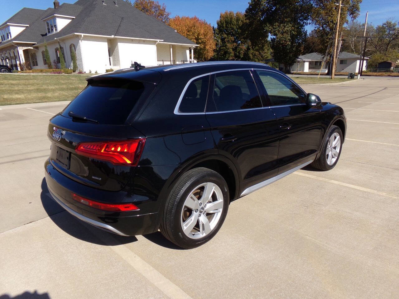Used 2019 Audi Q5 2.0T Premium Plus w/ Premium Plus Package image 39