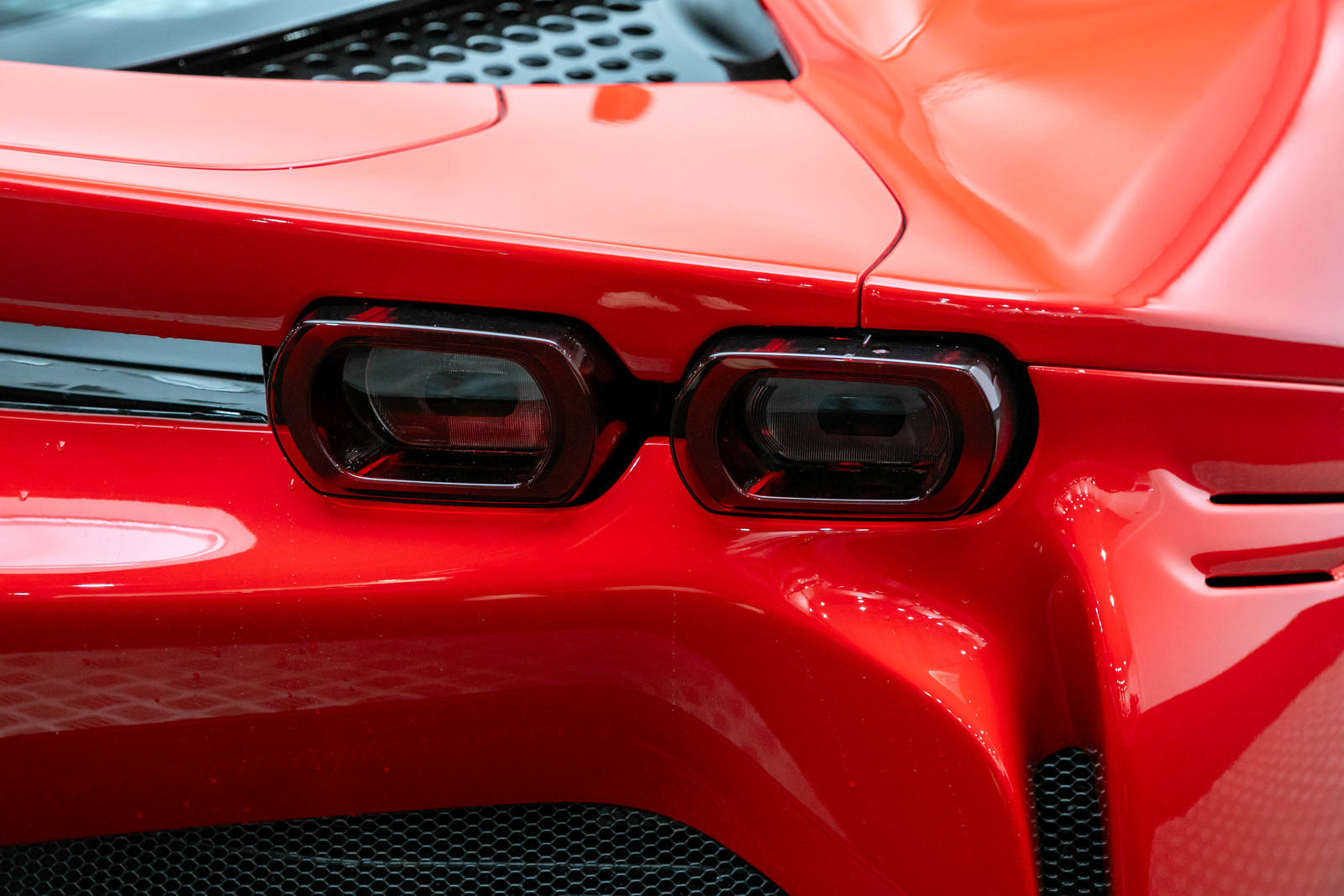 Certified 2022 Ferrari SF90 Stradale image 30