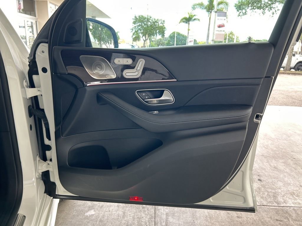 Used 2021 Mercedes-Benz GLE 450 4MATIC image 25