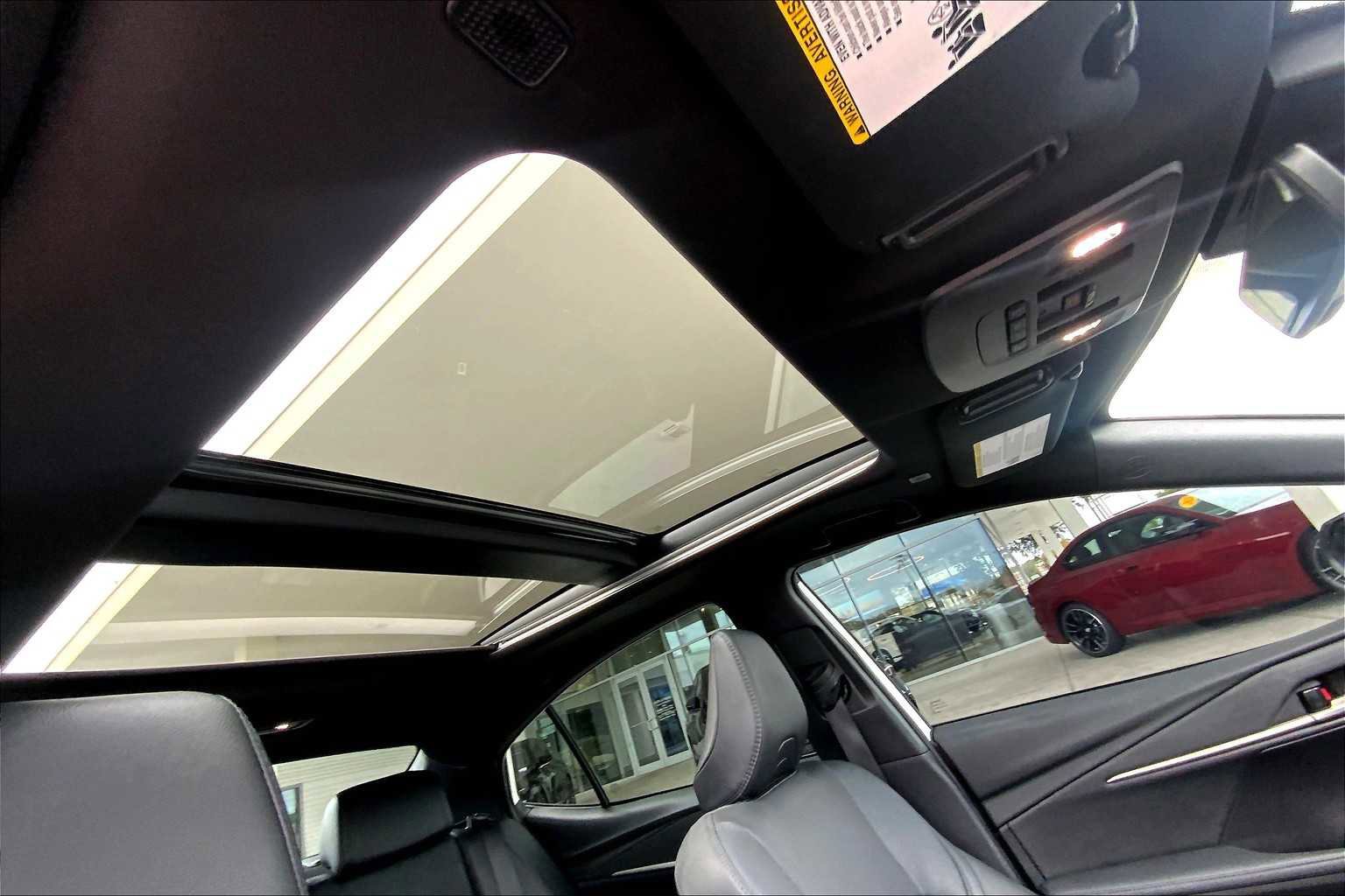 Used 2025 Toyota Camry XSE image 13