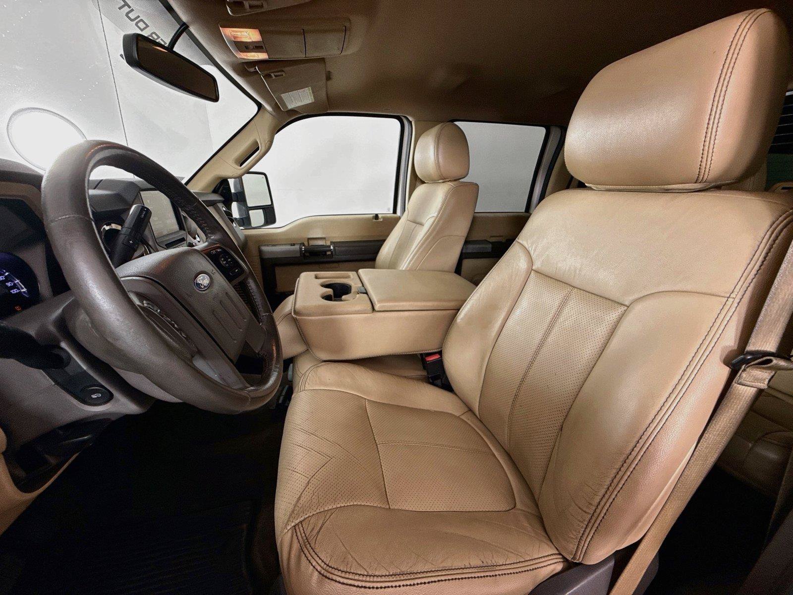 Used 2013 Ford F350 Lariat w/ Lariat Interior Pkg AWD/4WD image 9