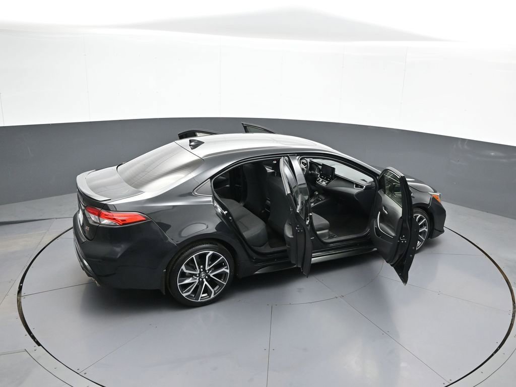 Certified 2022 Toyota Corolla SE w/ SE Premium Package image 44