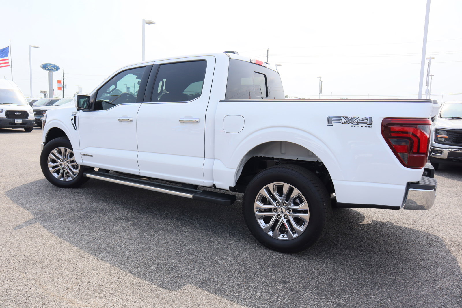 New 2025 Ford F150 Lariat w/ Equipment Group 502A High image 8