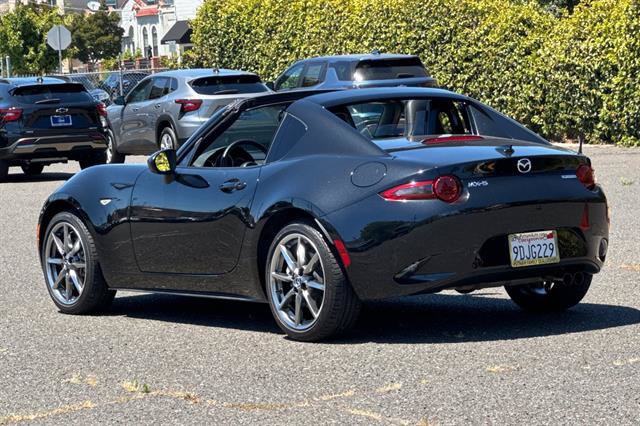 Used 2022 MAZDA MX-5 Miata RF Grand Touring RWD image 5