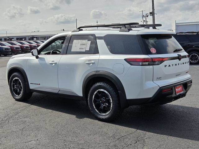 New 2026 Nissan Pathfinder Rock Creek w/ Rock Creek Premium Package AWD/4WD image 3