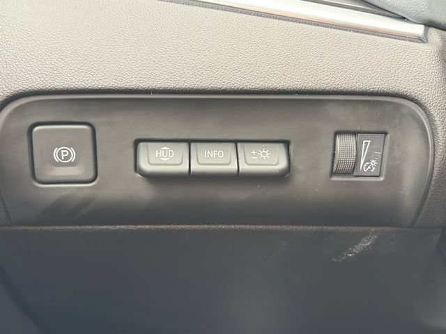 Used 2023 Buick Enclave Premium w/ Experience Buick Package AWD/4WD image 65