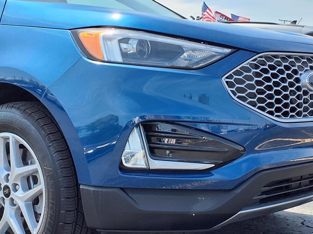 Used 2023 Ford Edge SEL w/ Convenience Package image 28