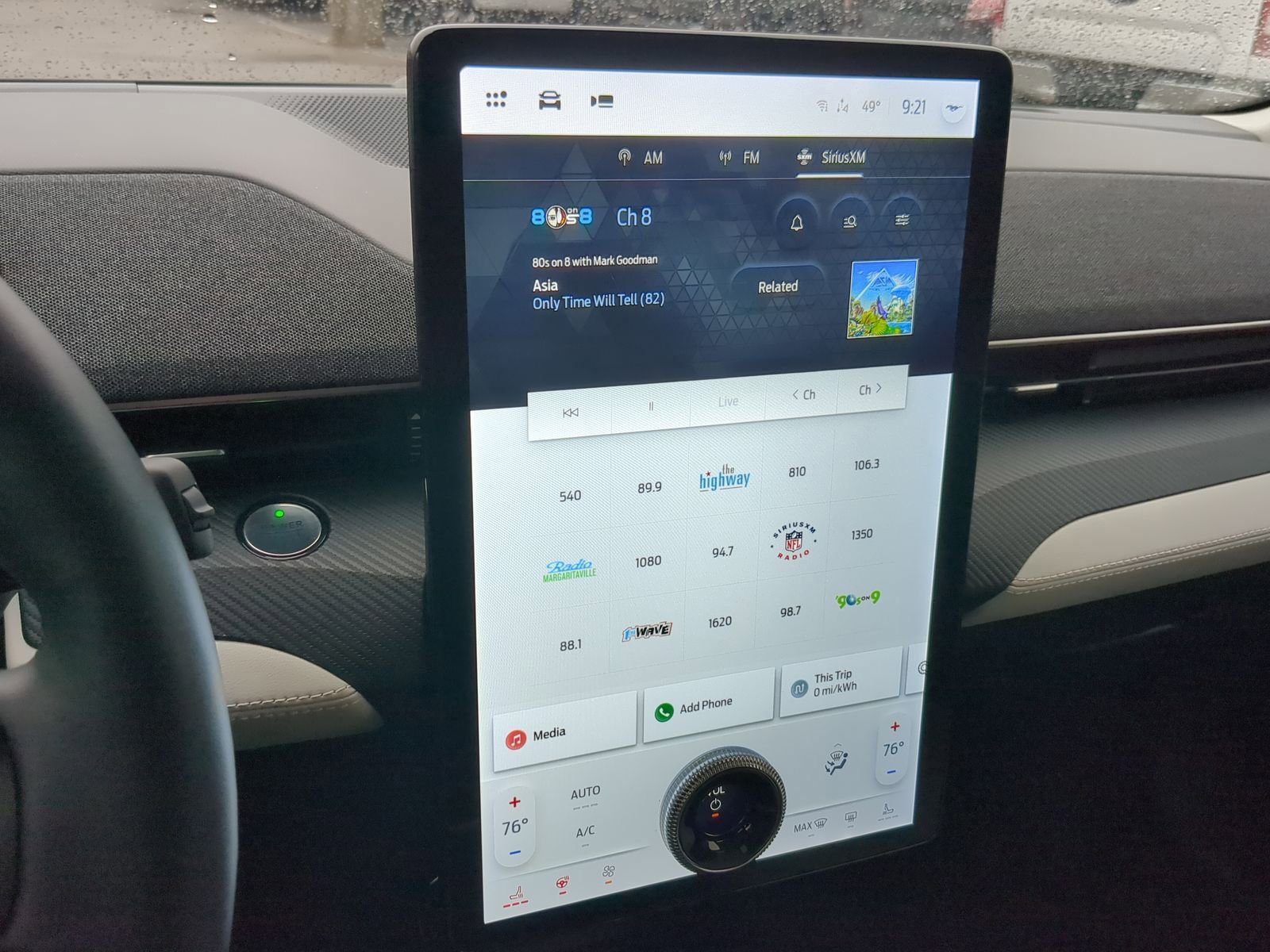 Used 2021 Ford Mustang Mach-E Premium image 31